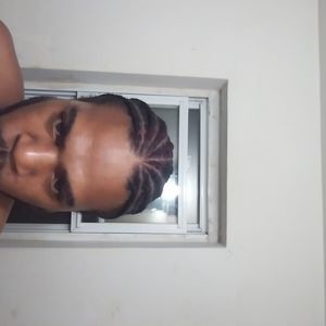 Meet your Posher, Henryd